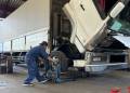 imari-maintenance-center-truck-tire-replacement